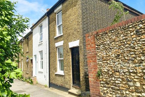 2 bedroom end of terrace house to rent, Dorset Place, Kent ME13