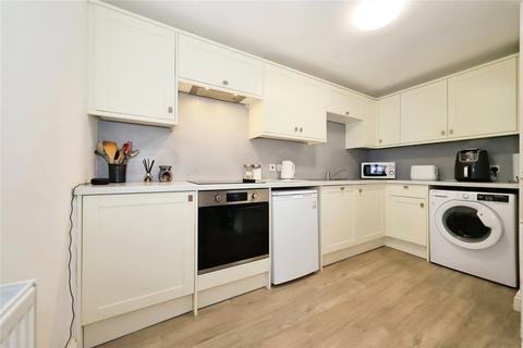 11 Ashley Gardens, Codsall, Wolverhampton, WV8 1AX
