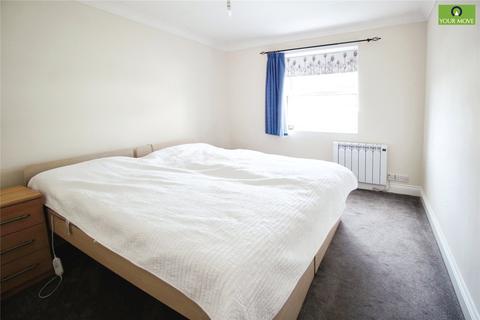 2 bedroom flat to rent, Stocker Road, West Sussex PO21