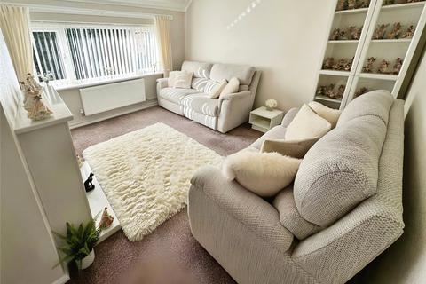 136 Ridge Lane, Wednesfield, Wolverhampton, WV11 3TU