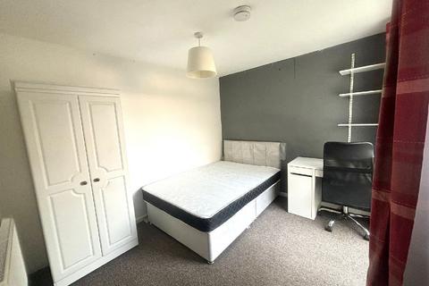 5 bedroom house share to rent, Birmingham B29