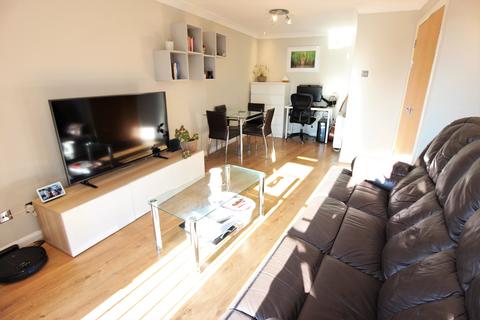 1 bedroom flat for sale, Station Road, Broxbourne EN10