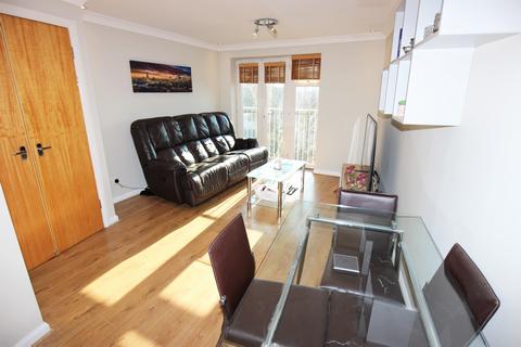 1 bedroom flat for sale, Station Road, Broxbourne EN10