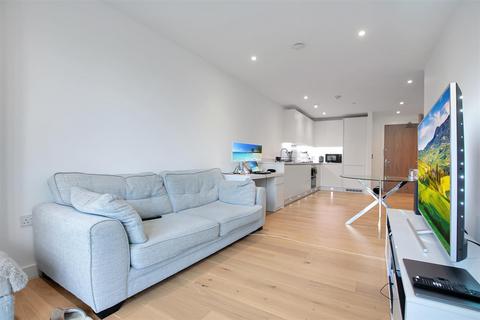 1 bedroom flat to rent, Uxbridge UB10