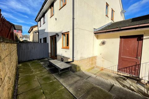 3 bedroom semi-detached house for sale, Paterson Close, Stocksbridge, S36