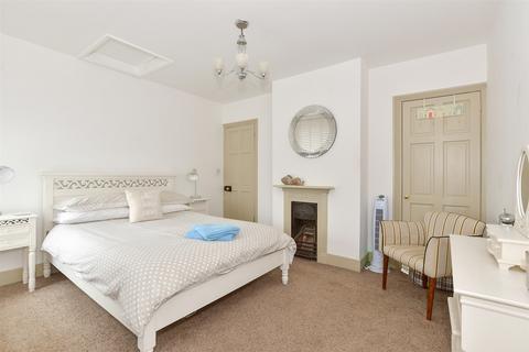 2 bedroom terraced house for sale, Albert Street, Whitstable, Kent