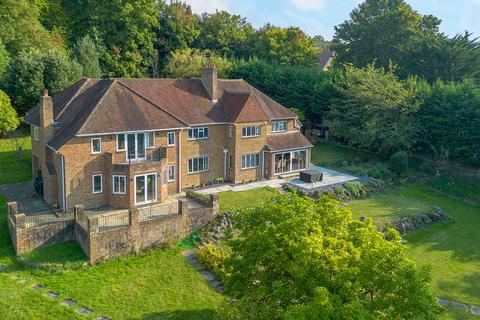 6 bedroom detached house for sale, Hawks Hill Bourne End, Buckinghamshire, SL8 5JH