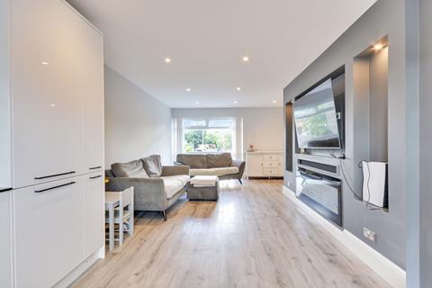 3 bedroom townhouse for sale, Cuckoo Lane, Ashford TN23