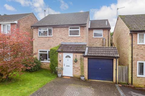 4 bedroom detached house for sale, Pegasus Way, East Grinstead, West Sussex