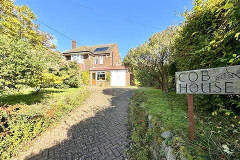 3 bedroom detached house for sale, Long Mill Lane, Platt, Sevenoaks