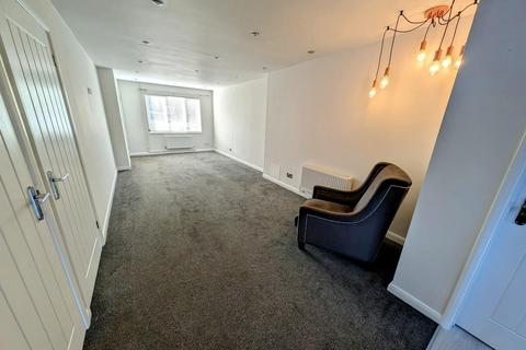 71 Wavell Close, Yate, Bristol, BS37 5UN