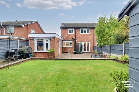 4 bedroom semi-detached house for sale, High Grange, Lichfield WS13