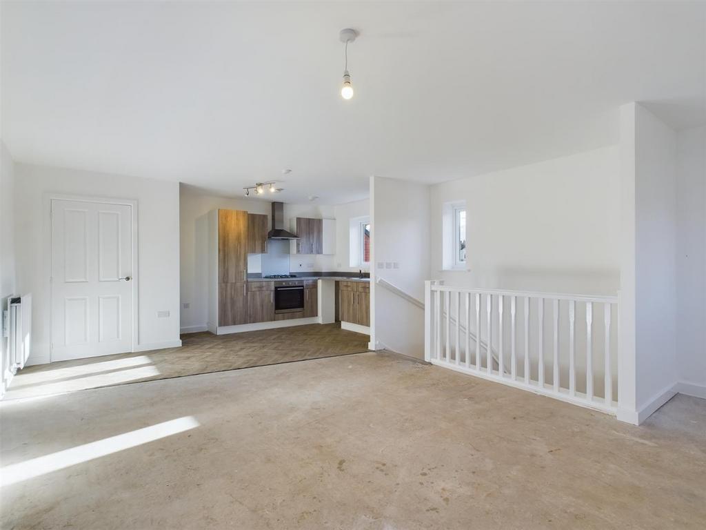 Lounge/Dining Kitchen