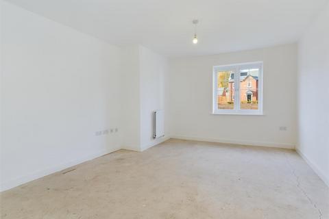 2 bedroom apartment for sale, Kinver Green