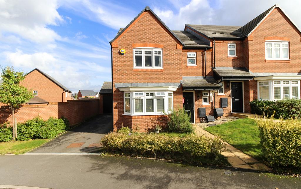 Whitehead Drive, Warwick, CV34 3 bed semidetached house for sale £
