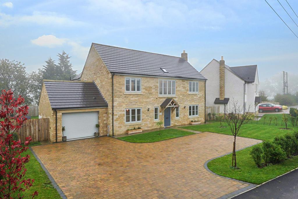 Hincks Hall Lane, Markington, HG3 5 bed detached house for sale £775,000