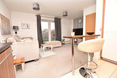 2 bedroom apartment for sale, Cedar Drive, Seacroft, Leeds, West Yorkshire