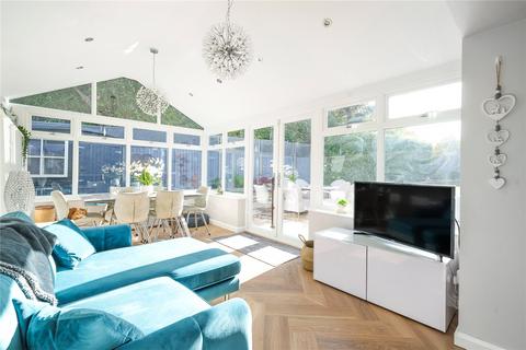 24 Mill Field, Bagshot, GU19 5DR