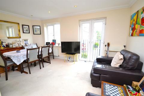 3 bedroom semi-detached house for sale, Wordsworth Gardens, Borehamwood