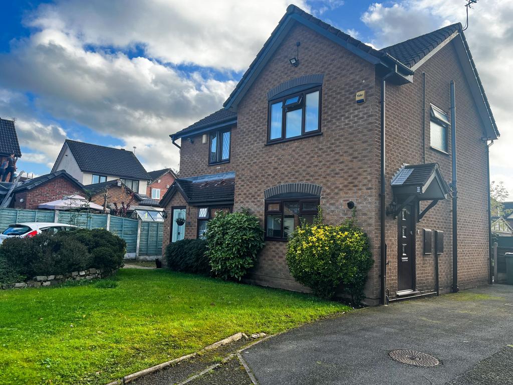 Delaford Close, Davenport 2 bed semidetached house for sale £220,000