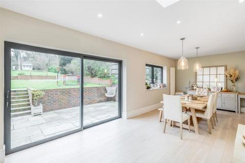 29 Brangwyn Drive, Brighton, BN1 8XB