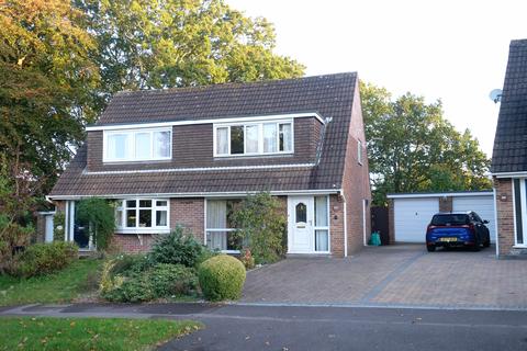 3 bedroom semi-detached house for sale, Whitewater Rise, Dibden Purlieu SO45