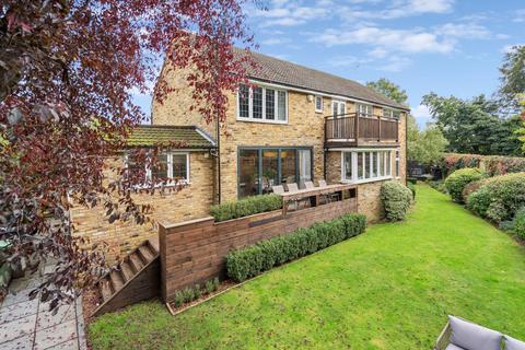 4 bedroom detached house for sale, Lock Mead, River Area, Maidenhead