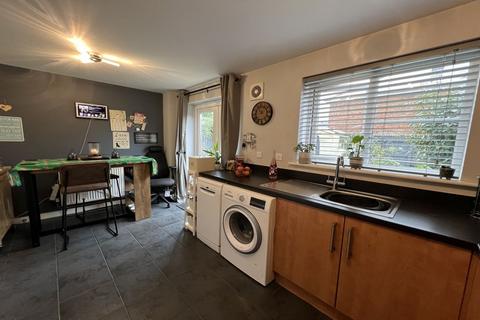 3 bedroom semi-detached house for sale, Thomas Hill Close, Llanfoist, Abergavenny, NP7