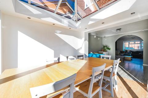 25 Crows Grove, Bradley Stoke, Bristol, BS32 0DA