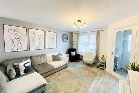 3 bedroom mews for sale, Eason Way, Ashton-Under-Lyne OL6