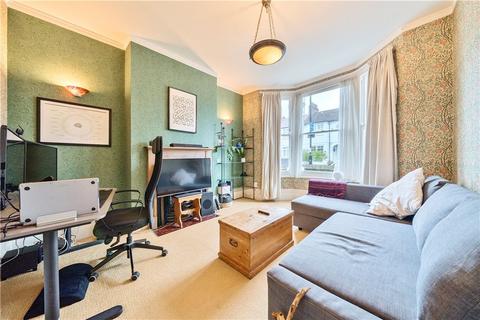 124 Manor Lane, London, SE12 8LR