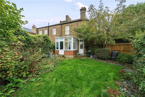 124 Manor Lane, London, SE12 8LR