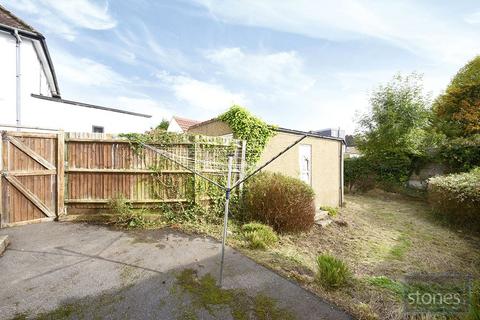 8 Wyre Grove, Edgware, HA8 8UP