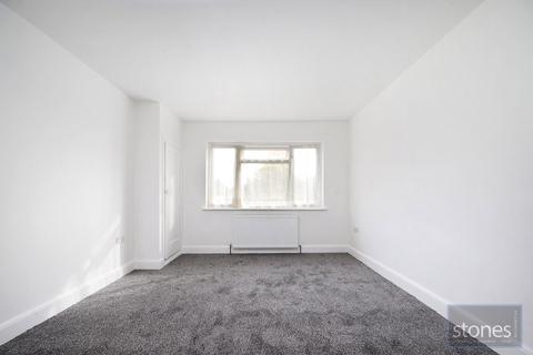 8 Wyre Grove, Edgware, HA8 8UP