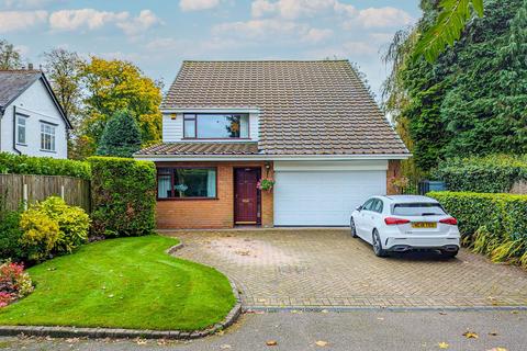 4 bedroom detached house for sale, New Barn Lane, Leigh