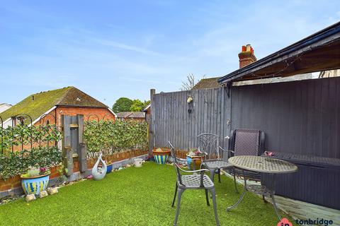 2 bedroom semi-detached house for sale, Tonbridge TN9