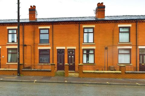 3 bedroom terraced house to rent, Warrington Road, Abram, WN2