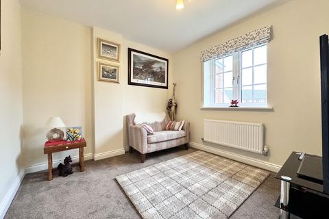 106 Y Dolydd, Cwmdare, Aberdare, CF44 8EQ
