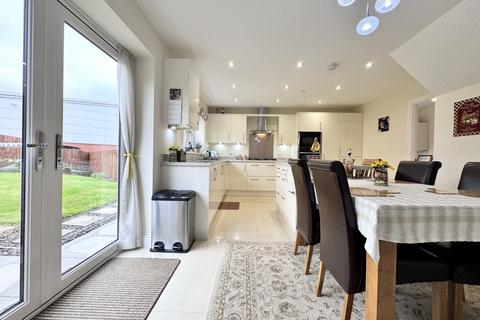 106 Y Dolydd, Cwmdare, Aberdare, CF44 8EQ