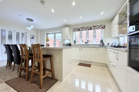 106 Y Dolydd, Cwmdare, Aberdare, CF44 8EQ