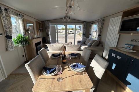 2 bedroom lodge for sale, Bowland Fell Holiday Park