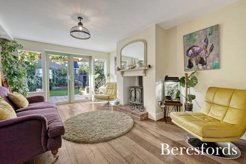 1 Hall Road, Tollesbury, Maldon, CM9 8QF
