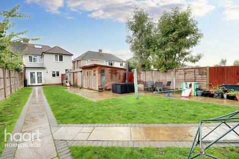 3 bedroom semi-detached house for sale, Lancaster Drive, Hornchurch