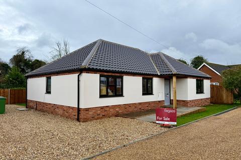 3 bedroom detached bungalow for sale, Barrack Close, East Tuddenham