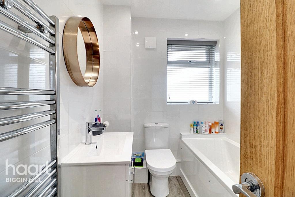 Wakely Close, Biggin Hill 2 bed terraced house for sale £375,000
