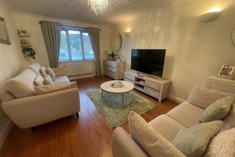 10 Cysgod Y Graig, Burry Port, SA16 0FX