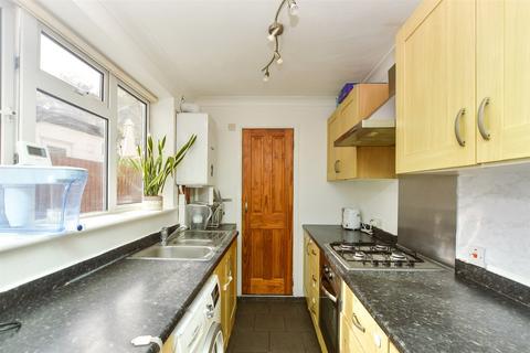 2 bedroom terraced house for sale, Garibaldi Road, Redhill, Surrey