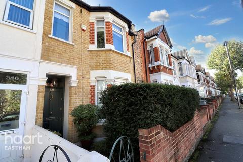 2 bedroom terraced house for sale, Strone Road, London