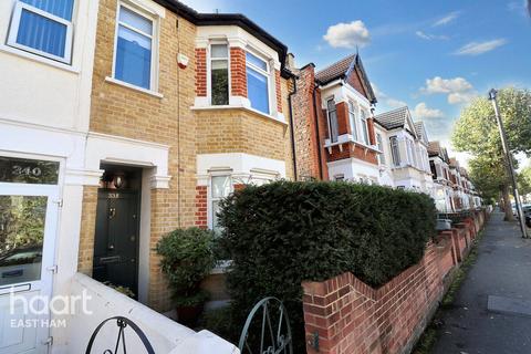 338 Strone Road, London, E12 6TN