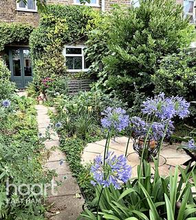 338 Strone Road, London, E12 6TN